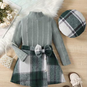 Ensemble Fille 3 Pièces – Robe Pull Col Roulé + Jupe à Carreaux + Béret Assorti